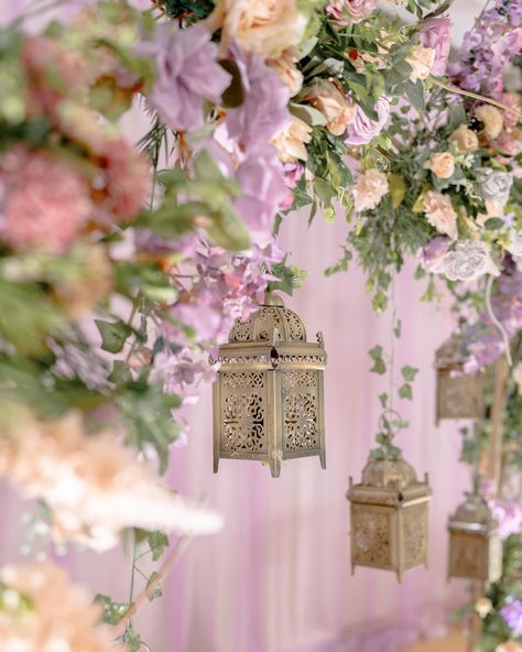 Love in Lavender 💜 Keerti & Muthappa Design, Production & Decor - @elegantweddingsindia Gorgeous Venue - @valura_venue Photography - @platform_9n3.4 #weddingdecor #elegantweddingsindia #weddingvenuebangalore #indianweddings Lilac Indian Wedding, Lavender Indian Wedding, Purple Indian Wedding, Lavender Wedding Theme, Engagement Aesthetic, Wedding Color Schemes Spring, Venue Photography, Lavender Haze, Elegant Weddings