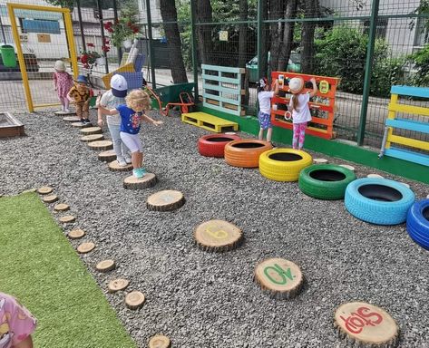 Daycare Playground, Outdoor Kindergarten, Diy Kids Playground, Preschool Playground, Kids Backyard Playground, Outdoor Learning Spaces, Play Area Backyard, Outdoor Play Spaces, Backyard Kids Play Area