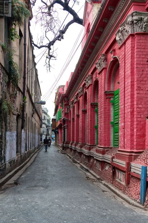 17th Century old  Lane of North Kolkata Kolkata Aesthetic Photography, Looking Outside The Window, Kolkata Aesthetic, North Kolkata, Business Collaboration, Cityscape Drawing, City Life Photography, British Architecture, India Photography