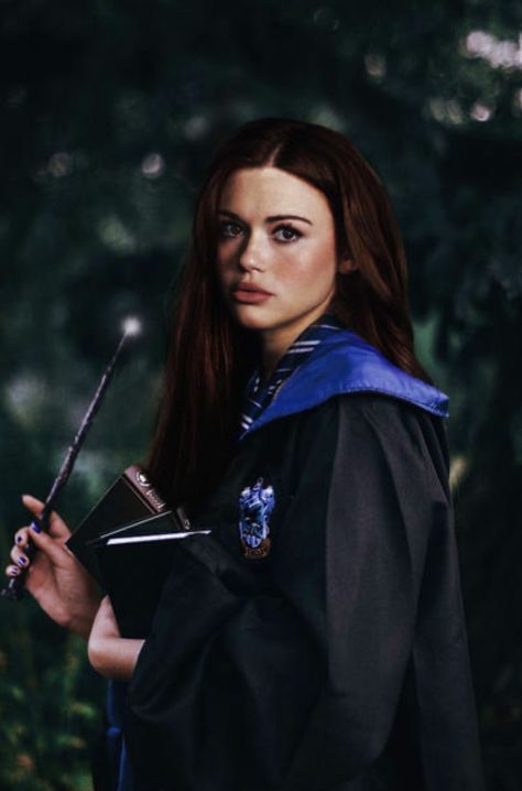 Harry Potter Photography, Harry Potter Rpg, Cover Harry Potter, Harry Potter Oc, Ravenclaw Aesthetic, Hp Harry Potter, Harry Potter Cosplay, Holland Roden, Lydia Martin