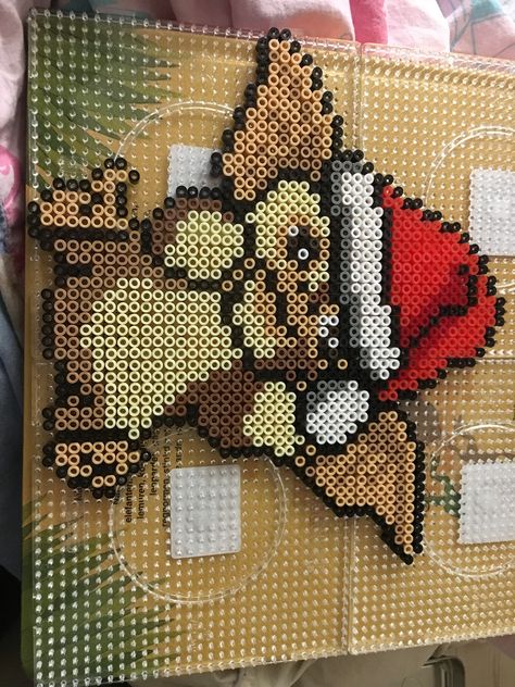 Gizmo Perler Bead Pattern, Gremlins Perler Beads, Perler Beads Christmas Ideas, Perleplader Ideas Jul, Perler Christmas, Christmas Perler Beads, Easy Perler Bead Patterns, Pixel Beads, Pearl Beads Pattern