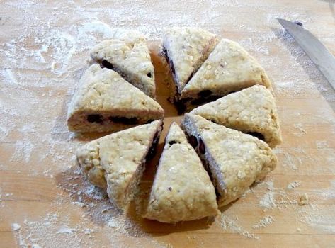 Can You Freeze Scones, Tender Scones, Scone Dough, Tea Foods, Oatmeal Blueberry, Baking Scones, How To Make Scones, Gluten Free Scones, Freezing Food