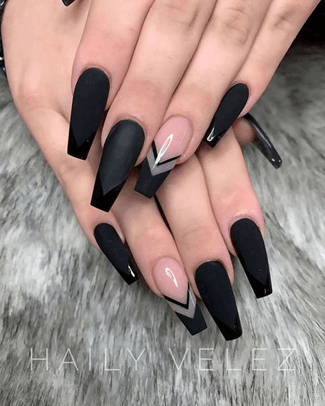 Dark Nails Acrylic Coffin, Black Arclyc Nails, Matte Acrylic Nails, Fab Nails, Black Coffin Nails, French Pedicure, Black Acrylic Nails, Bryson Tiller, Nagel Tips