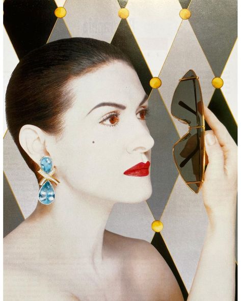 Paloma Picasso Jewelry, Picasso Jewelry, Eyewear Advertising, Eyewear Ad, Picasso Pictures, Pablo Picasso Drawings, Power Lunch, Forever Red, Nice Jewelry