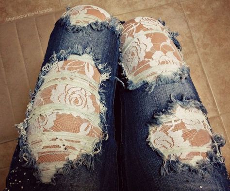 Omg. Cut Out Jeans, Lace Jeans, Diy Jeans, Lace Leggings, Knit Denim, Lace Splicing, Jeans Diy, Anna Sui, Girl Swag