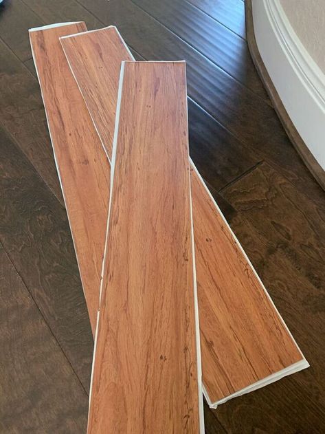 What do you do when you have a large curved surface that lacks character? You add it by using peel & stick planks! Get the barn wood look by using vinyl flooring.I love this weekend project idea! Add much-needed character at a fraction of a cost using peel & stick vinyl flooring planks. Not only was this project easy but creating the faux barn wood was a piece of cake too!Back in the fall, I had the opportunity to travel to one of my dearest friend’s new home in the Texas Hill Country.… Wood Peel And Stick Countertop, Easy Kitchen Island, Kitchen Island Update, Herringbone Floor Pattern, Flooring On Walls, Cabinet Makeover Diy, Vinyl Wood Planks, Wood Plank Ceiling, Vinyl Wood Flooring