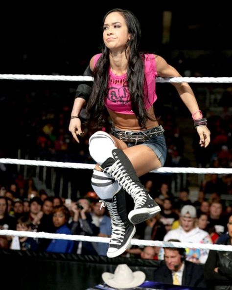 Aj lee Divas Champion Knee High Converse, Wwe Outfits, Wwe Pictures, Aj Lee, Wwe Women, Wwe Girls, Wrestling Superstars, Wrestling Divas, Wwe Womens