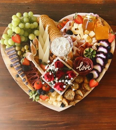 Proposal Charcuterie Board, Anniversary Charcuterie Board Ideas, Engagement Ring Charcuterie Board, Heart Shape Charcuterie Board, Couples Charcuterie Board, Charcuterie Board Romantic, Date Night Charcuterie Board For Two, Romantic Charcuterie Board For Two, Engagement Charcuterie Board