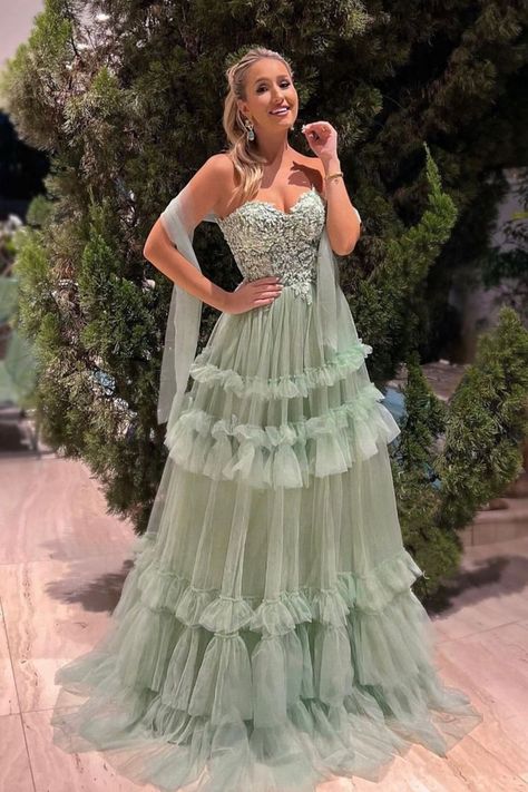 Sage Tulle Ball Gown Verde Sage, Tulle Prom Dresses, Sage Green Bridesmaid Dress, Senior Prom Dresses, Prom Ball Gown, Tulle Ball Gown, Prom Dress Inspiration, Green Bridesmaid Dresses, Pretty Prom Dresses