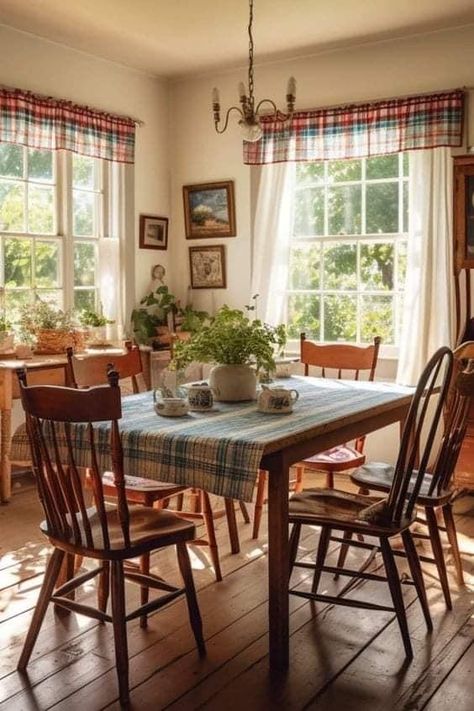 Cottagecore Dining Room, Cottage Dining Rooms, Style Apartment, Girly Apartments, Cottagecore Home, Aesthetic Apartment, Rooms Decor, Apartment Decoration, Casa Country