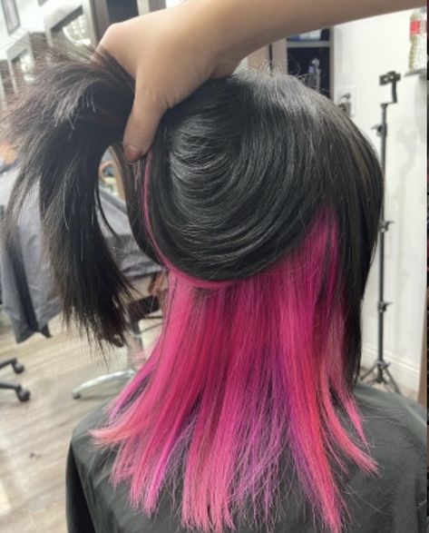 Bottom Half Dyed Hair Pink, Peek A Boo Dyed Hair, Half Pink Hair Underneath, Pink Strands In Black Hair, Peek A Boo Hair Dye, Pink Peek A Boo Hair, Peek A Boo Pink Hair, Pink Peak A Boo, Half Dyed Hair Underneath