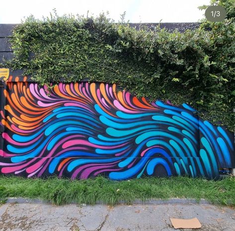 Wall Painting Ideas Creative Outdoor, Colorful Mural Ideas, Mural Dinding Art, Funky Wall Painting, Earthy Mural, Trippy Wall Mural, Cool Murals, Garage Mural, Building Murals