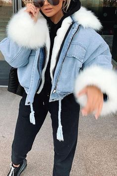 be53ee61104935234b174e62a07e53cfdesc42527987ri 90's Fashion, White Fur, Cotton Coat, Warm Jacket, Denim Jacket Women, Faux Fur Collar, Denim Coat, Faux Fur Jacket, Faux Fur Coat