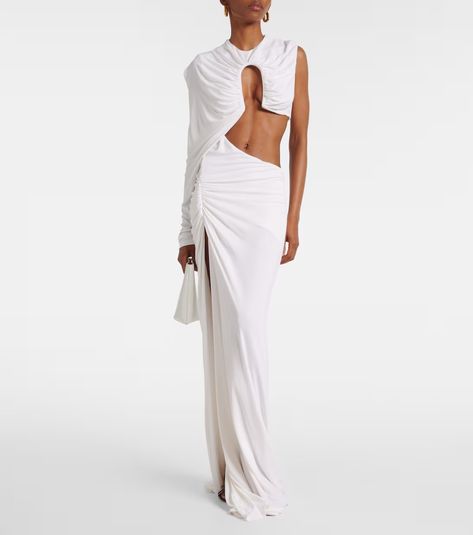 Chicane cutout maxi dress in white - Christopher Esber | Mytheresa Summer Evening Dress, Dresses For Summer, Maxi Dress Outfit, Trends For 2024, Boho Chic Dress, Cutout Maxi Dress, Christopher Esber, Slip Dresses, Tiered Midi Dress