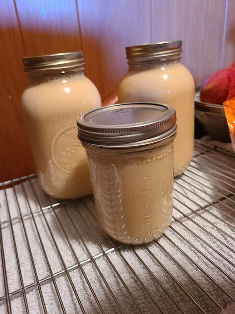 Homemade Creme Brûlée Coffee Creamer: A Delicious Canned Recipe Tallow Rendering, Flavored Coffee Creamer Recipes, Homemade Coffee Creamer Recipe, Evaporated Milk Recipes, Cream Brulee, French Vanilla Creamer, Flavored Coffee Creamer, Homemade Coffee Creamer, Coffee Creamer Recipe