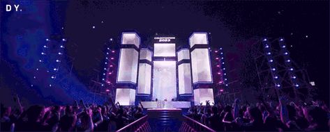 Edm Stage Design, Stage Lighting Design Concert, Led Stage Design, Stage Design Ideas Creative, Concert Design, Music Stage, Stage Lighting Design, Concert Stage Design, 3d Mapping