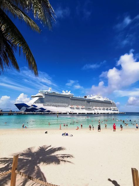 Cruise Vibes, Royal Carribean Cruise, Carribean Cruise, Royal Caribbean Ships, Image Swag, Nassau Bahamas, Architecture Building Design, Christmas Jars, Cruise Ships