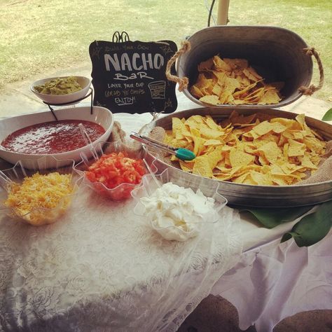 Beach party Nacho Bar! #MauiSpecialtyBars Nachos Party Bar, Nacho Bar Table Ideas, Nacho Bar Bridal Shower Ideas, Nacho Bar Set Up Ideas, Nacho Bar Birthday, Nacho Bar Table, Nacho Bar Ideas Parties, Party Nacho Bar, Nacho Bar Wedding