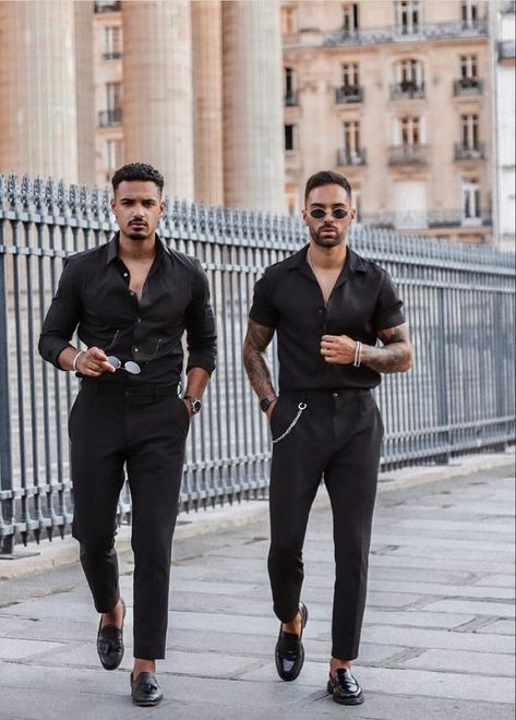 Male Vegas Outfit, Men Black Party Outfit, Gq Suits Men, Black Man Wedding Guest Attire, Vegas Outfit Men Night, All Black Dress Outfit Men, All Black Formal Outfit Men, All Black Wedding Guest Outfit Men, All Black Party Outfit Men