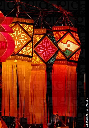 Colorful lantern for sale Diwali Festival of Light at Bombay Mumbai Indian Lanterns, Multi Cultural Art, Diwali Lantern, Diwali Lamps, Festival Of Light, Lantern Art, Diwali Festival Of Lights, Lantern Ideas, Diwali Craft