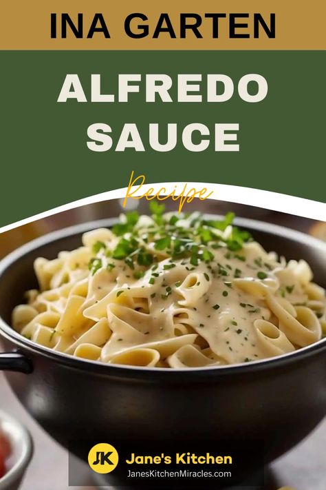 Alfredo sauce over pasta Tomato Basil Salad, Make Alfredo Sauce, Roasted Sprouts, Creamy Pasta Dishes, Alfredo Sauce Recipe, Sauteed Spinach, Mushroom Risotto, Grilled Asparagus, Creamy Pasta