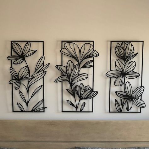 Buy 3 Piece Gold Flower Wall Art Floral Metal Wall Decor Bedroom Online in India - Etsy Gold Flower Wall, Metal Wall Decor Bedroom, Decorative Metal Screen, Floral Metal Wall Art, Guest Bathroom Decor, Large Metal Wall Art, Stylish Wall Art, Gold Wall Art, Living Room Wall Art