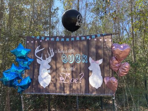 Deer Hunting Gender Reveal, Bow Hunting Gender Reveal Ideas, Buck Doe Gender Reveal, Gender Reveal Buck Or Doe Ideas, Gender Reveal Ideas Hunting, Gender Reveal Deer Theme, Hunting Gender Reveal Ideas For Party, Gender Reveal For Hunters, Outdoorsy Gender Reveal