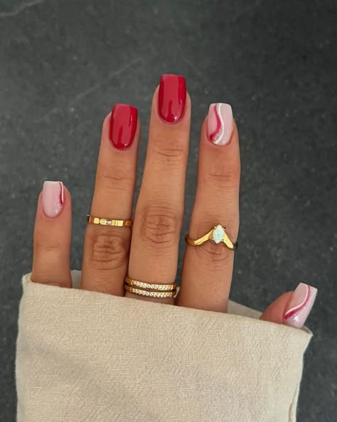 Red Summer Nails, Unghie Sfumate, Red Acrylic Nails, Smink Inspiration, Simple Gel Nails, Summery Nails, Casual Nails, Makijaż Smokey Eye, Cute Gel Nails