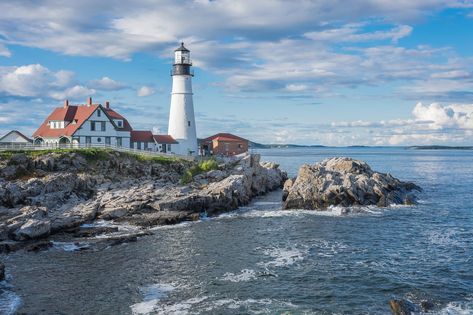 Portland Head Light - Best Photo Spots Portland Head Lighthouse, Portland Head Light, Photography Store, Beautiful Lighthouse, Gps Coordinates, Portland Maine, Cool Poses, Head Light, Best Photo