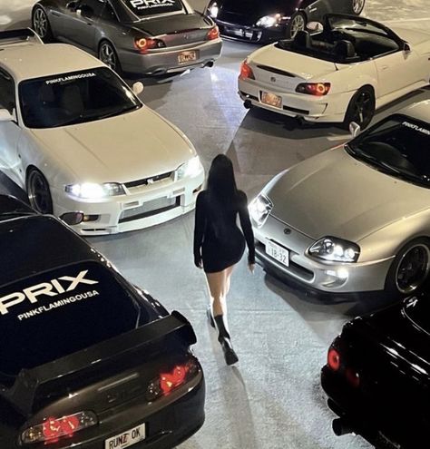 Image Moto, Woman Walking, Dark Feminine Aesthetic, Street Racing, Pretty Cars, Drift Cars, Feminine Aesthetic, Car Girl, Love Car