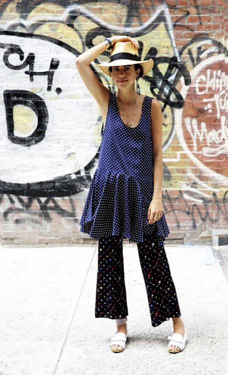 Photo Mixed Prints Outfit, Leandra Medine Style, The Man Repeller, Leandra Medine, Dot Print Dress, Man Repeller, Paris Outfits, Look At You, Street Chic