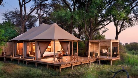 4 Luxury African Safaris that Redefine Glamping - The Manual Tents Camping Glamping, Luxury African Safari, Zelt Camping, Safari Camp, Safari Vacation, Chobe National Park, Lodge Design, Glamping Resorts, Large Tent