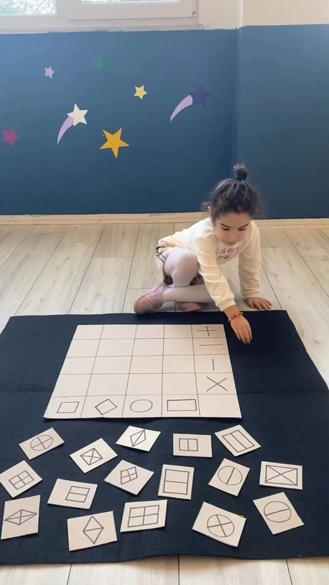 Visual perception and logical reasoning activity, for 4 year olds 🥳🧠🌸 Very easy to do, just with cardboard and marker board @universoeducacionalinfantil Brain Gym For Kids, Logical Reasoning, Physical Activities For Kids, Kindergarden Activities, Montessori Toddler Activities, Marker Board, Kindergarten Learning Activities, Baby Learning Activities, Learning Worksheets