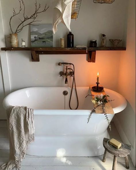 Farmhouse Bathroom Bathtub, Tiny Cottage Interior, Wooden Shelving, Old Bed Frames, To The Wonder, Antique Farmhouse Decor, Farmhouse Bathroom Design, Little Farmhouse, Old Glass Bottles