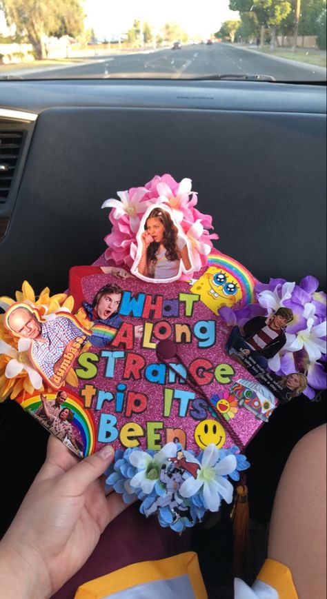 #graduation #graduationcap #gradcap #that70sshow Dazed And Confused Graduation Caps, Retro Graduation Cap, Smashing Pumpkins Grad Cap, Hippie Graduation Cap, Caps Ideas, Graduation Party Pictures, College Grad Cap Ideas, 70s Show, Grad Cap Designs