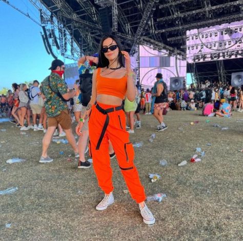 Orange Rave Outfit, Festival Concert Outfit, Lollapalooza Outfit, Rave Fits, Festival Inspo, Festival Outfits Rave, Gov Ball, Aesthetic Music, Outfits Rave