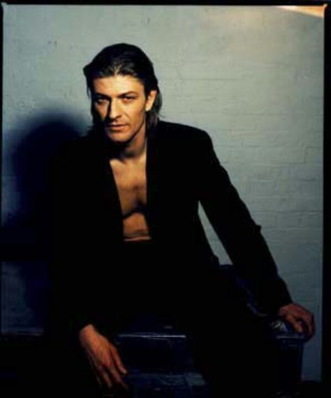 Sean Bean Sean Bean 90s, 90s People, Beans Image, Old Facebook, Male Portrait Poses, Sean Bean, 90s Men, Rogues Gallery, Mr Bean