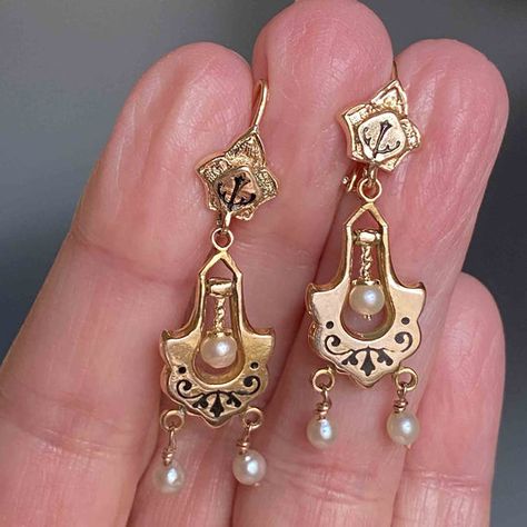 Art Deco Wedding Earrings - Vintage Earrings Studs - Boylerpf – Page 3 Articulated Earrings, Victorian Earrings Antiques, Wedding Earrings Vintage, Victorian Earrings, Vintage Stud Earrings, Deco Wedding, Gold Pearl Earrings, Fancy Jewellery, Art Deco Wedding