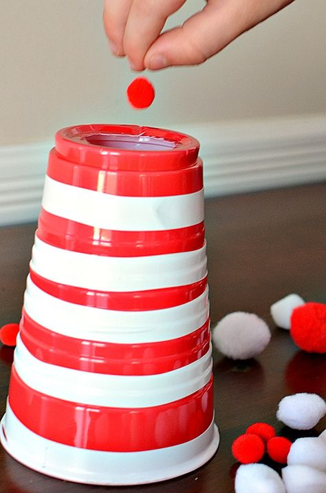 Super FUN Cat in the Hat fine motor game - easy to make! Dr Susse, March Projects, Dr Seuss Preschool Activities, Story Book Art, Preschool Dr Seuss, March Preschool, Dr Suess Week, Cats Crafts, Dr Seuss Preschool