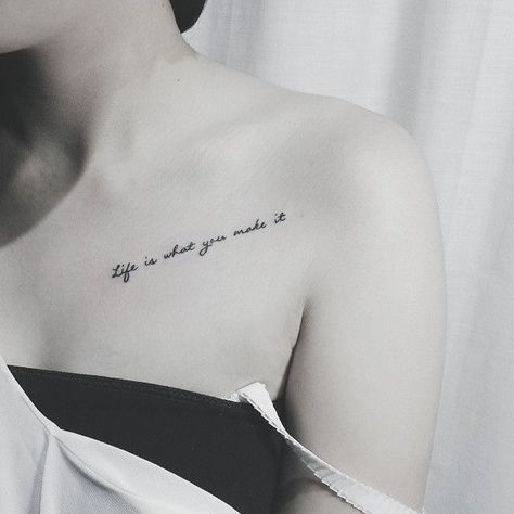 Tattoos Pequeños, Shoulder Tattoo Quotes, Collar Bone Tattoo Quotes, Molecule Tattoo, Bone Tattoo, Small Quote Tattoos, Bone Tattoos, Text Tattoo, Shoulder Tattoos For Women