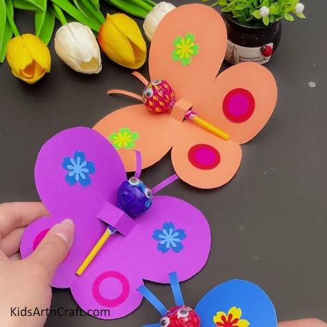 Cute Butterfly Lollipop Packing Ideas For Beginners Check more at https://www.kidsartncraft.com/butterfly-lollipop-tutorial/ Butterfly Lollipop, Packing Ideas, Cute Butterfly, Lollipop, Quick Saves