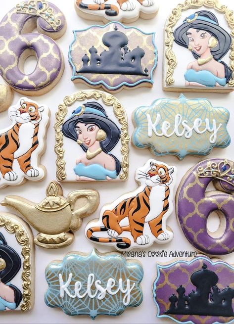 Aladdin Birthday Party Decoration, Moana Cookies, Aladdin Birthday Party, Princess Jasmine Birthday, Aladdin Party, Jasmine Party, Jasmine Birthday, Disney Cookies, Fancy Cookies