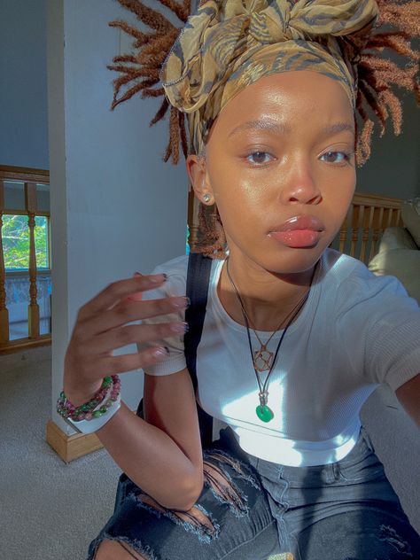 Locs With Turban, Black Girls With Locs Aesthetic, Locs Astetic, Insta Locs, Black Woman Locs, Y2k Locs, Loc Art, Black Woman With Locs, Woman With Locs