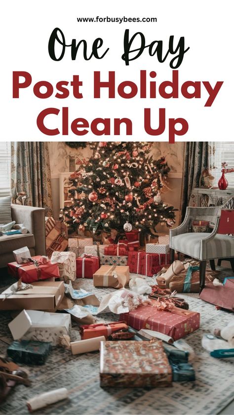 holiday christmas cleanup Cleaning Up After Christmas, New Years Cleaning List, Clean Up Routine, Things To Do Before Christmas, New Year Cleaning, Christmas Cleaning Checklist, Holiday Cleaning Checklist, Christmas Desk Decor, Christmas At Work