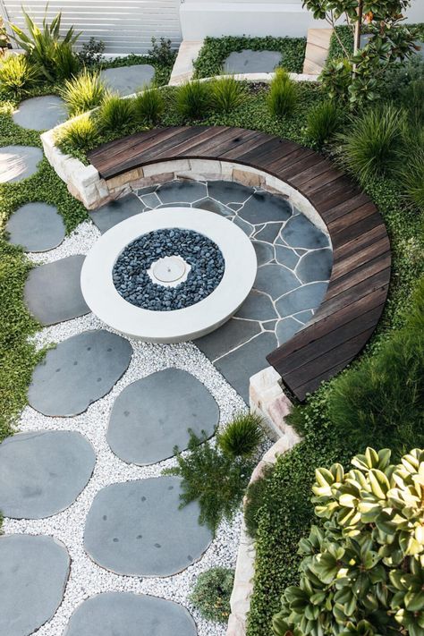 Bluestone Organic Stepping Stones | Cinajus Backyard Meditation Garden, Flagstone Paving, Stone Landscaping, Black Basalt, Backyard Fireplace, Meditation Garden, Areas Verdes, Fire Pit Area, Backyard Garden Design