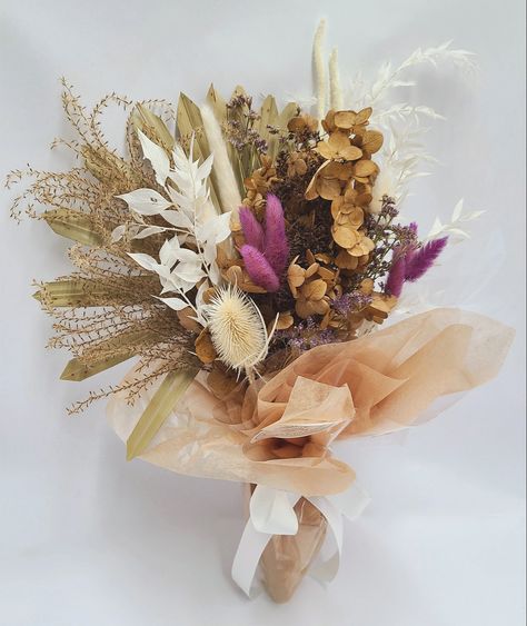 Bleached Ruscus, Dried Chamomile, Scabiosa Pods, Straw Flowers, Dried Flower Bouquets, Flower Factory, Dried Pampas, Small Palms, Bunny Tail