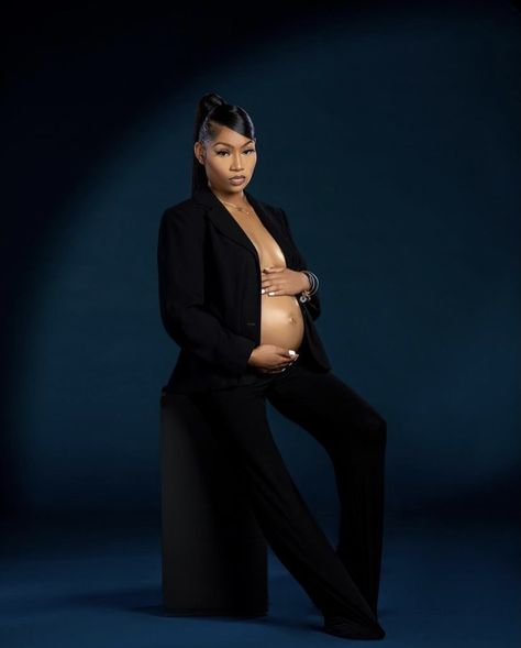 Black Blazer Maternity Photoshoot, Maternity Suit Photoshoot, Simple Maternity Shoot Black Women, Maternity Photo Shoot Ideas Black Women Jeans, Business Suit Maternity Shoot, Maternity Dresses Black Women, Winter Maternity Pictures Black Women, Blazer Maternity Shoot, Suit Maternity Shoot