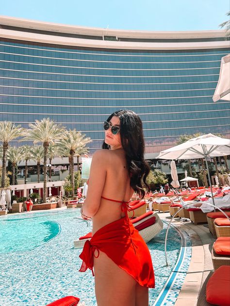 Posing ideas for a pool day!! #instagram #inspiration #instastory #vegas #summer #pool #swimming #bikinizone ☀️☀️ Pool Pose Ideas, Vegas Day Outfit, Vegas Summer, Las Vegas Pool, Vegas Pool, Vegas Pool Party, Pool Poses, Pool Party Outfits, Poolside Party