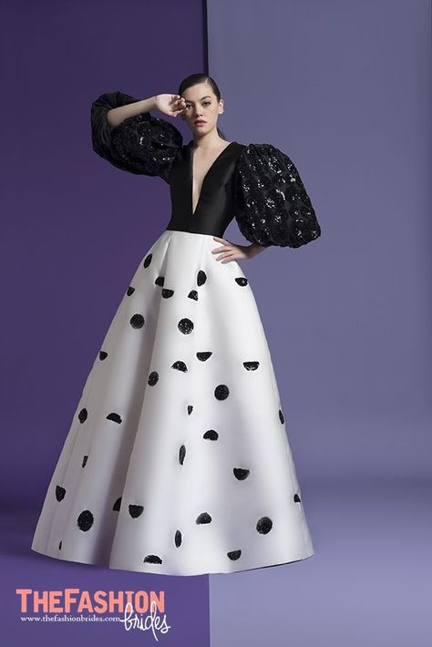 Isabel Sanchis 2019 Spring Evening Collection | The FashionBrides Isabel Sanchis, Haute Couture Gowns, High Fashion Dresses, فستان سهرة, Black And White Dress, Couture Gowns, Mode Inspo, Spring 2024, Looks Vintage