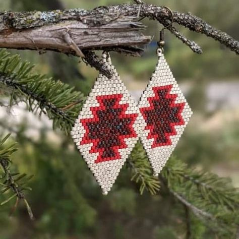 WesternFlairBeadwork - Etsy Canada Small Beaded Earrings, Three Ingredient Peanut Butter Cookies, Seed Bead Patterns, Three Ingredient, Delica Beads, Bead Patterns, Bead Jewelry, Butter Cookies, Long Earrings